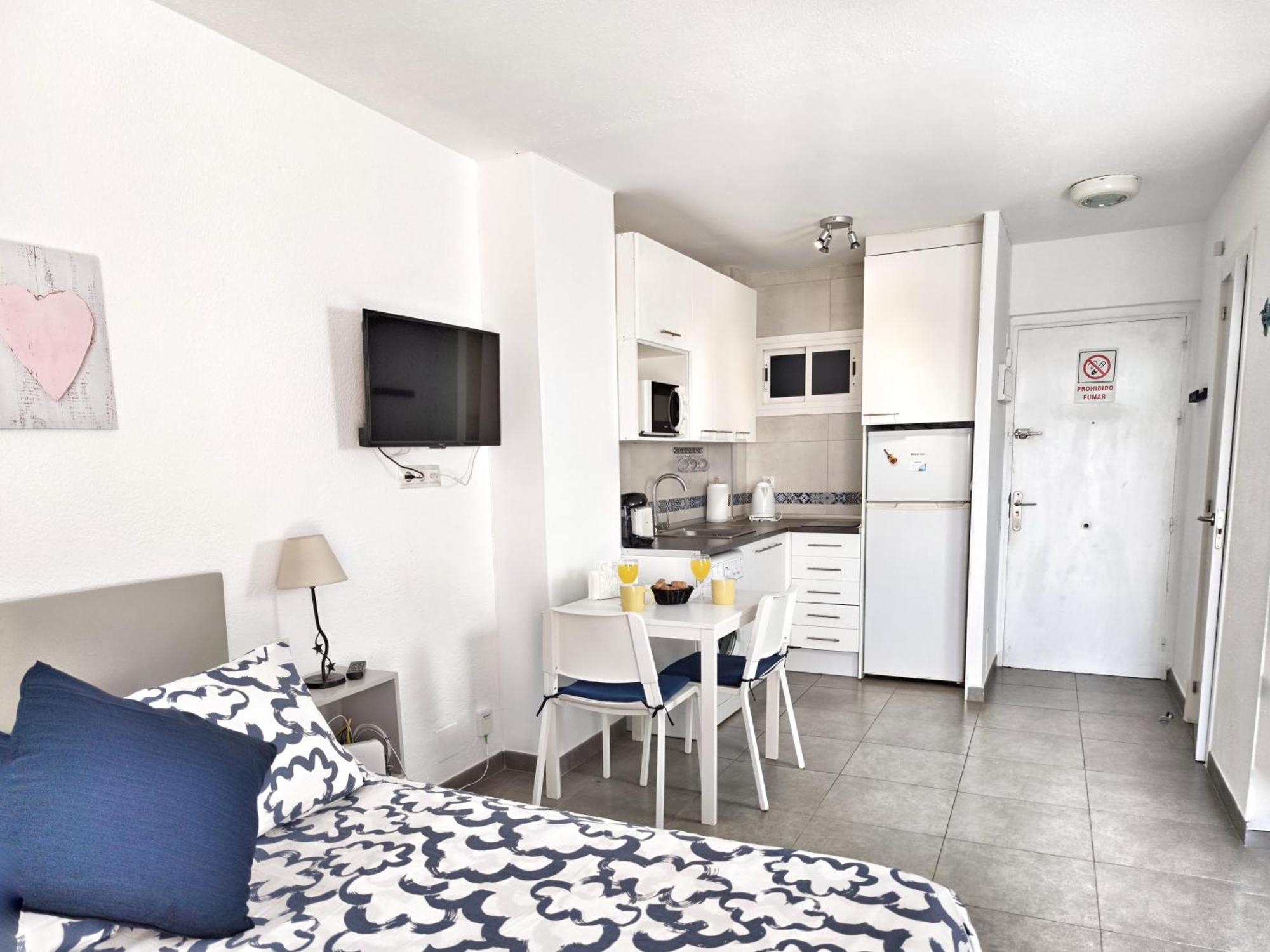 Inmogest - Estudio Aguila 713 Apartman Benalmádena Kültér fotó