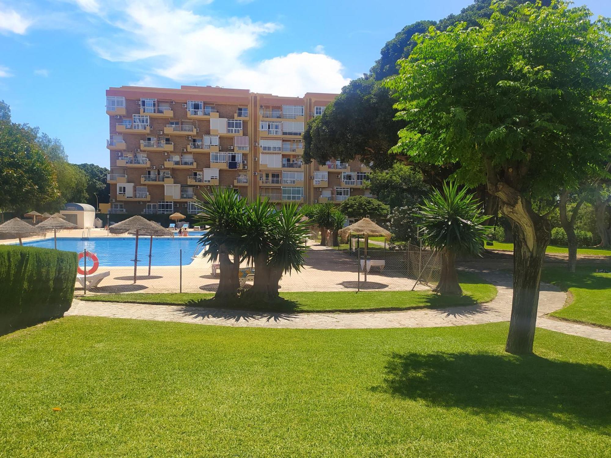 Inmogest - Estudio Aguila 713 Apartman Benalmádena Kültér fotó
